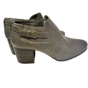 Women's Croft & Barrow Ortholite Eco sz11 gray square chunky heel Chelsea boot